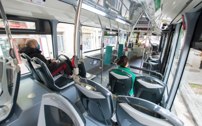 Imatge de l'interior d'un autobús | Roger Benet